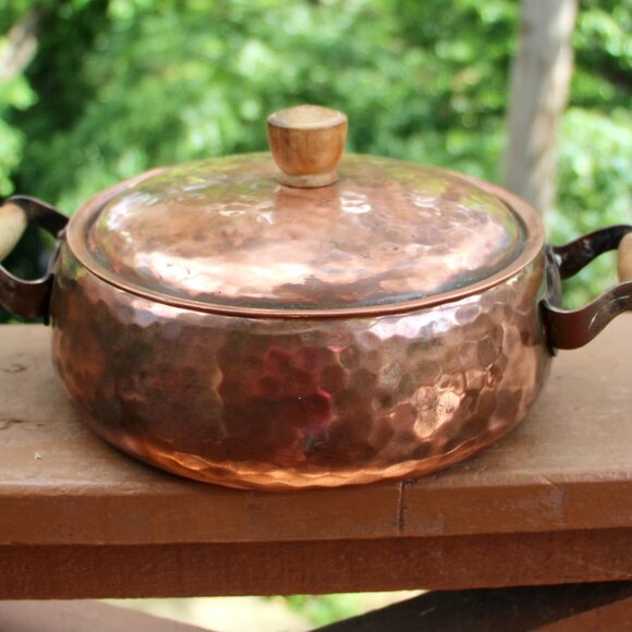 Vintage Copper pot with lid - Picture 1 of 6